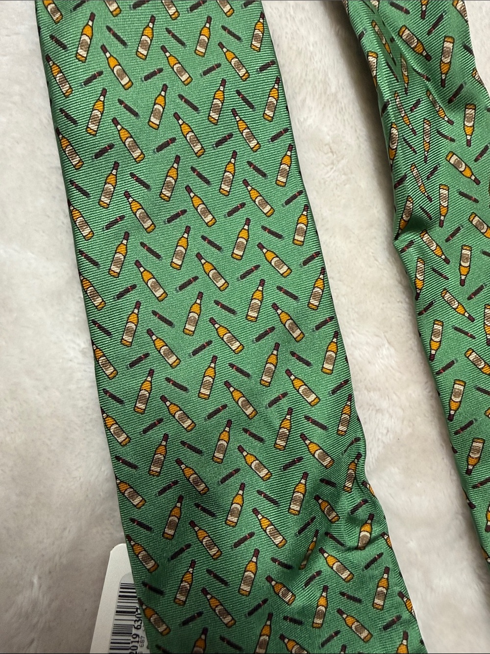 NWT Pappy & Company green mens tie with all over bourbon bottles and cigars